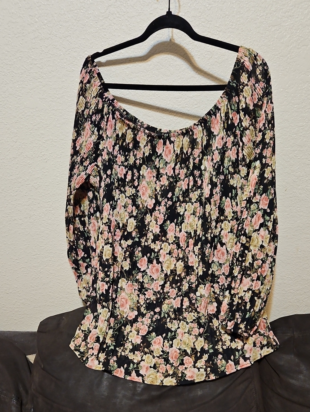ODDY Black Floral Off-Shoulder Pleated Blouse with Pink & Cream Roses